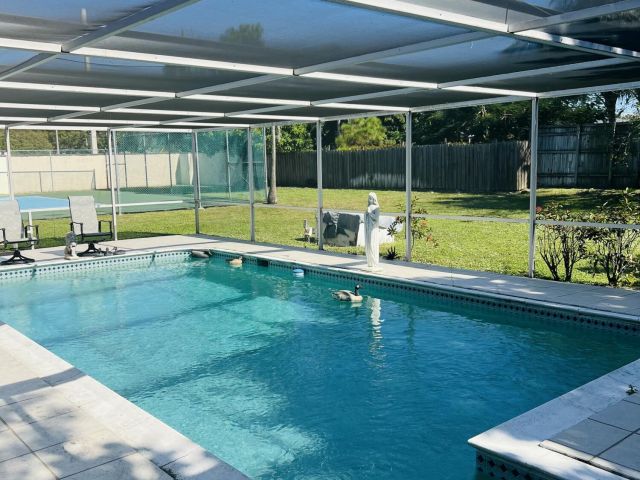 Home for sale at 1270 NW 4th Avenue - photo 6809385