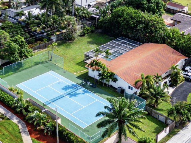 Home for sale at 1270 NW 4th Avenue - photo 6809392