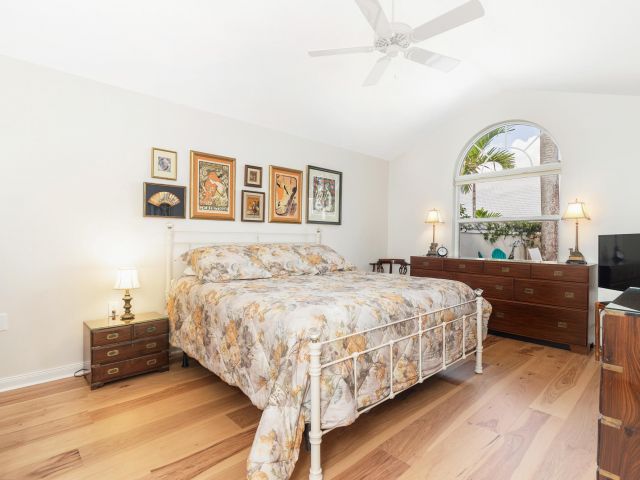 Home for rent at 2725 Meadowlark Lane - photo 6797028