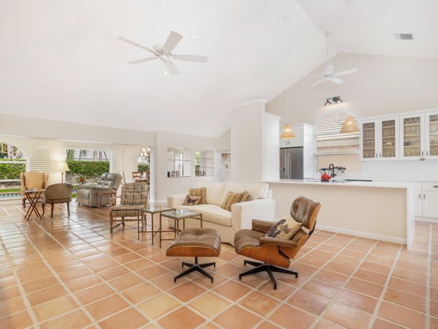 Home for rent at 2725 Meadowlark Lane - photo 6797040