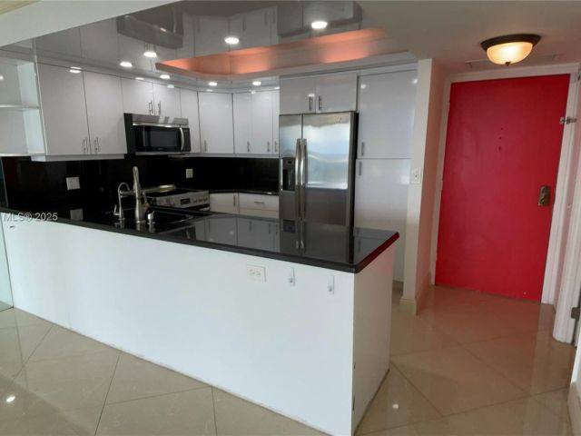 Apartment for sale  Unit #1823 - photo 6797937