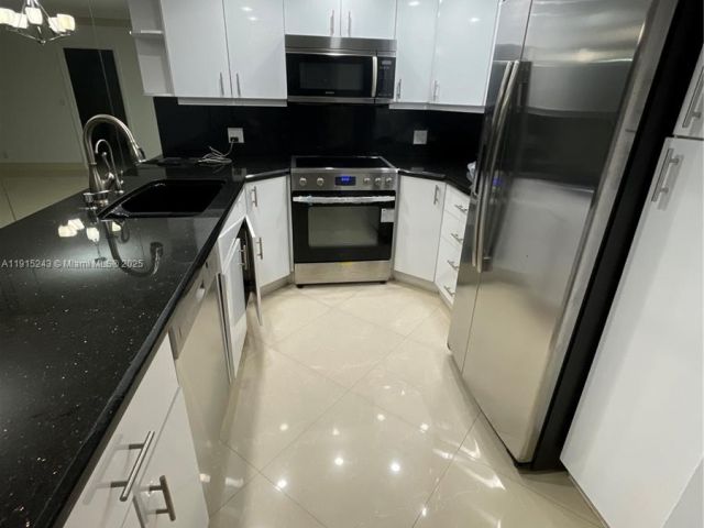 Apartment for sale  Unit #1823 - photo 6797939