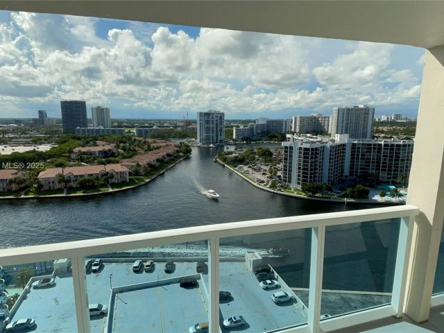 Apartment for sale  Unit #1823 - photo 6797940