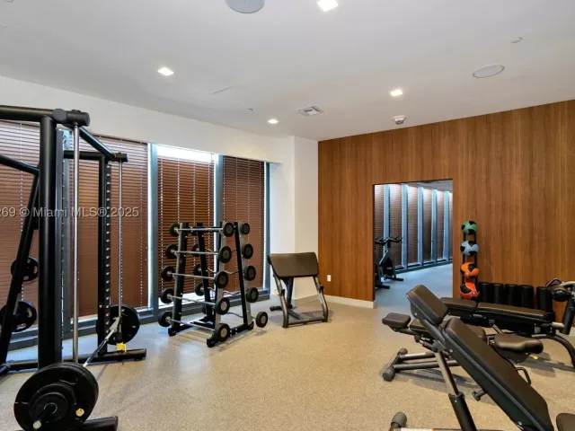 1-bedroom condo for sale in Miami - 1300 S Miami Ave 1407 - MondialRealty
