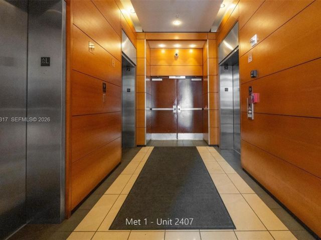 Apartment for sale  Unit #T-2407 - photo 7429962