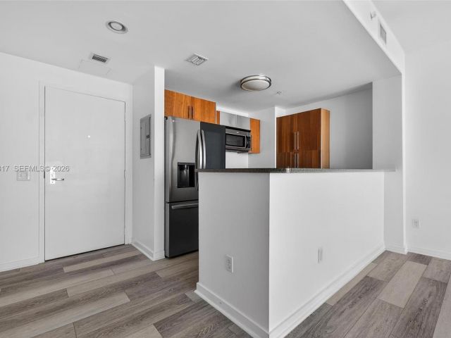 Apartment for sale  Unit #T-2407 - photo 7429971