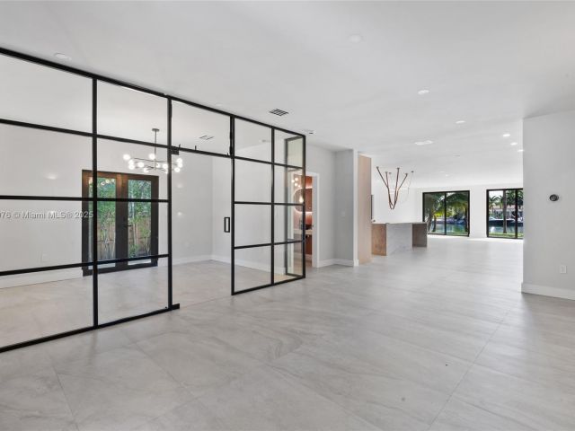 Home for sale at 550 S Shore Dr - photo 7433926