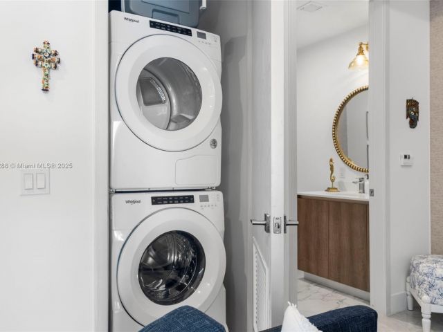 Apartment for rent  Unit #802 - photo 6801621