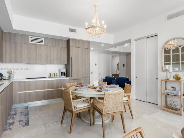 Apartment for rent  Unit #802 - photo 6801623