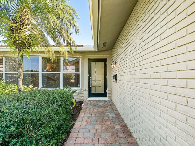 Home for sale at 220 SW 9th Avenue - photo 6809171