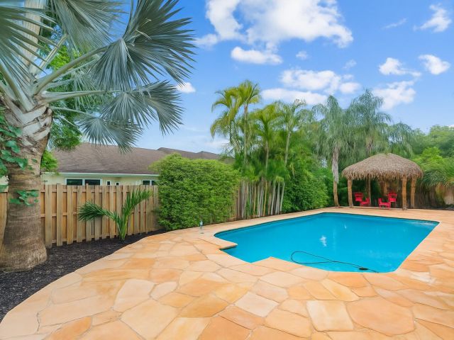 Home for sale at 1620 NW 118th Avenue - photo 6809512