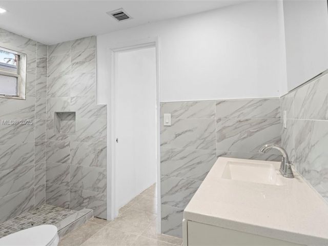 Home for sale at 760 NW 126th St - photo 6795620