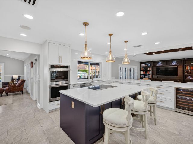 Home for sale at 885 Nafa Drive - photo 6830404