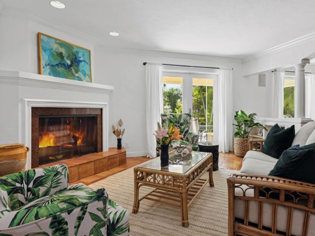 Home for sale at 14 NW 24th Street - photo 6822378