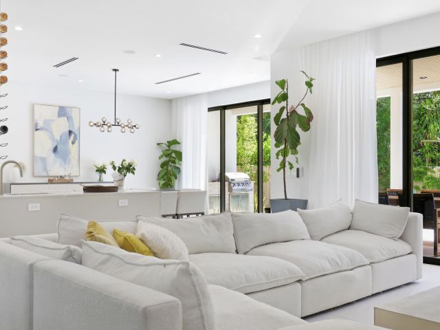 Home for sale at 1504 NE 6th Street - photo 6803722