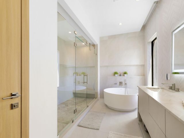 Home for sale at 1504 NE 6th Street - photo 6803727