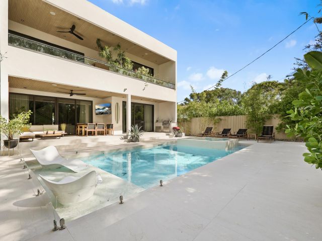 Home for sale at 1504 NE 6th Street - photo 6803734