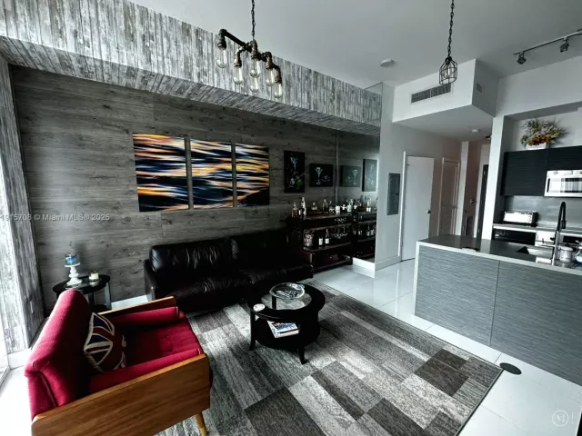 1-bedroom condo for rent in Miami -  - MondialRealty