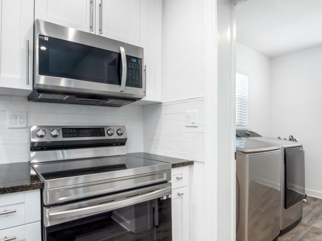 Home for rent at 121 George Bush Boulevard - photo 6798493