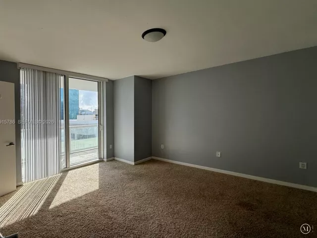 2-bedroom condo for rent in Miami - 50 Biscayne Blvd 3911 - MondialRealty