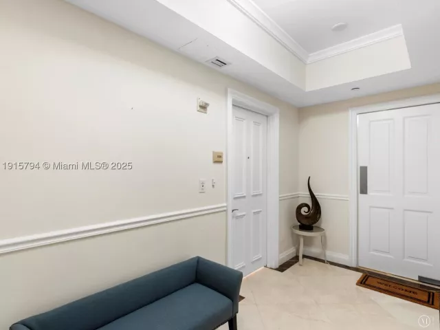 3-bedroom condo for sale in Sunny Isles Beach - 17875 Collins Ave 3305 - MondialRealty