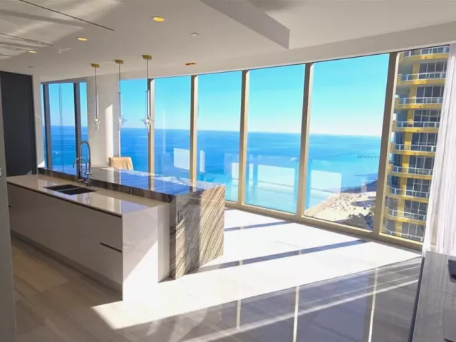5-bedroom condo for sale in Sunny Isles Beach - 17901 Collins Ave 2604 - MondialRealty
