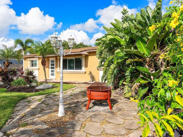 Home for sale at 5151 NE 8th Avenue - photo 6808189