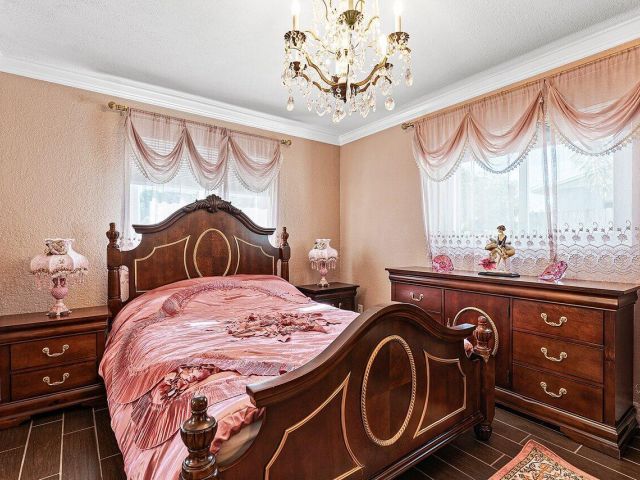 Home for sale at 5151 NE 8th Avenue - photo 6808197