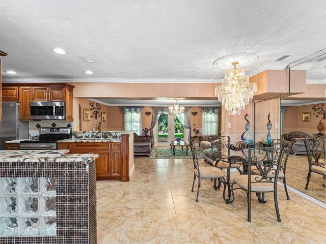 Home for sale at 5151 NE 8th Avenue - photo 6808202