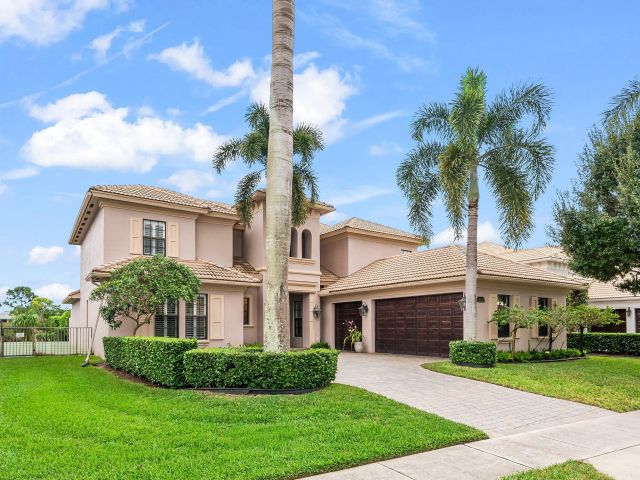 Home for sale at 15620 Glencrest Avenue - photo 6872673