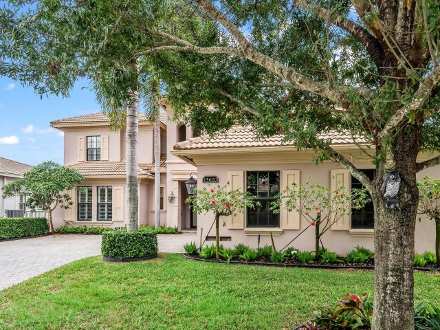 Home for sale at 15620 Glencrest Avenue - photo 6872674