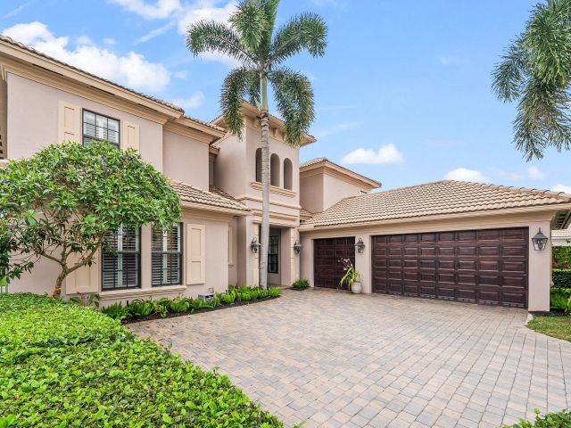 Home for sale at 15620 Glencrest Avenue - photo 6872675