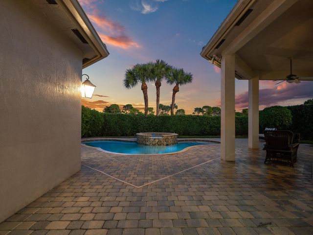 Home for sale at 15620 Glencrest Avenue - photo 6872677