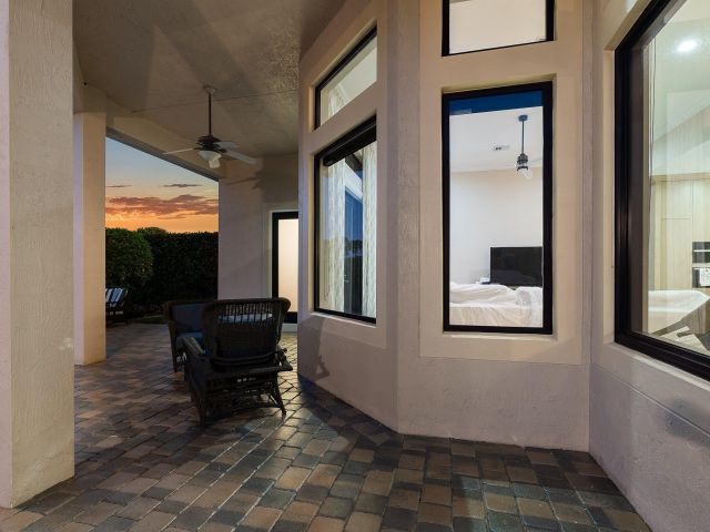 Home for sale at 15620 Glencrest Avenue - photo 6872678