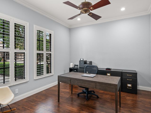 Home for sale at 15620 Glencrest Avenue - photo 6872682