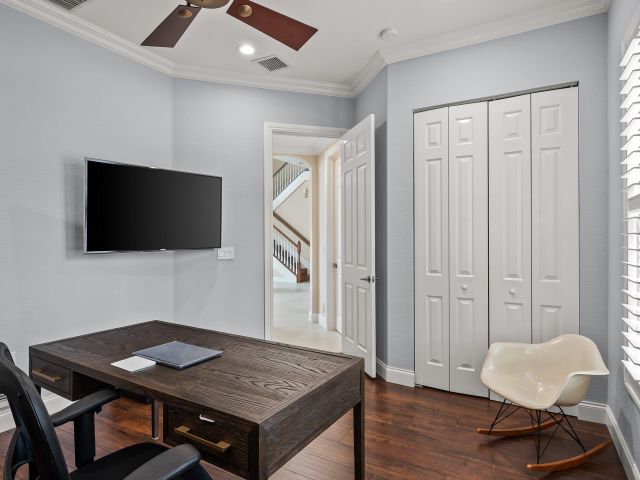 Home for sale at 15620 Glencrest Avenue - photo 6872683