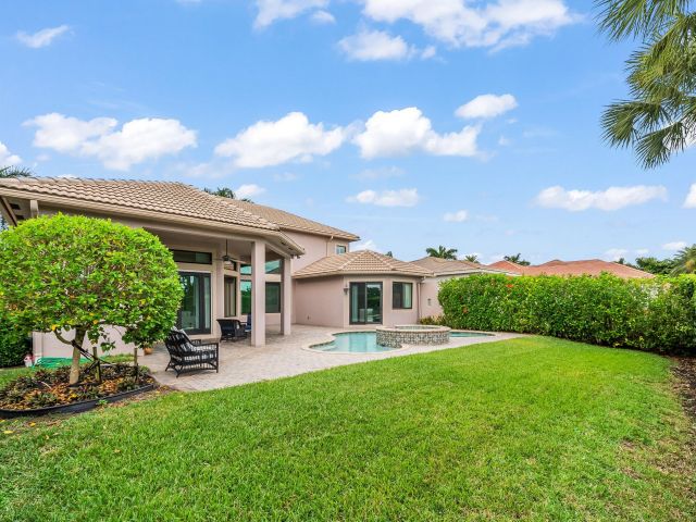 Home for sale at 15620 Glencrest Avenue - photo 6872688