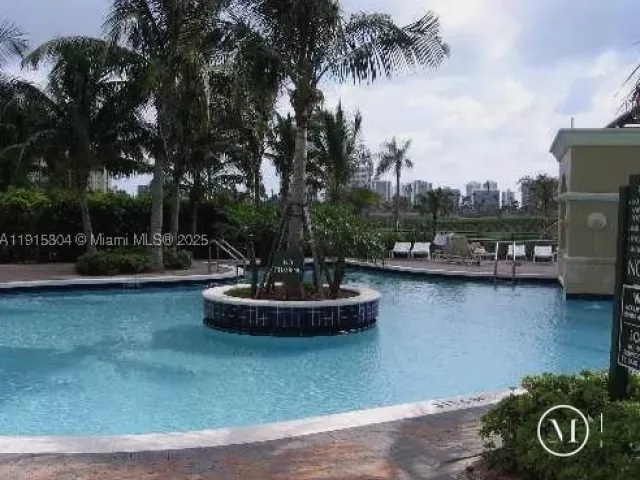 2-bedroom condo for sale in Aventura - 19501 W Country Club Dr 2310 - MondialRealty