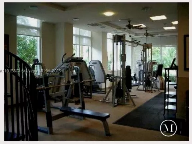 2-bedroom condo for sale in Aventura - 19501 W Country Club Dr 2310 - MondialRealty