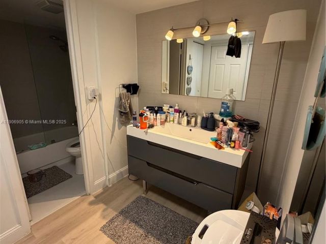 Apartment for sale  Unit #425 - photo 6798214