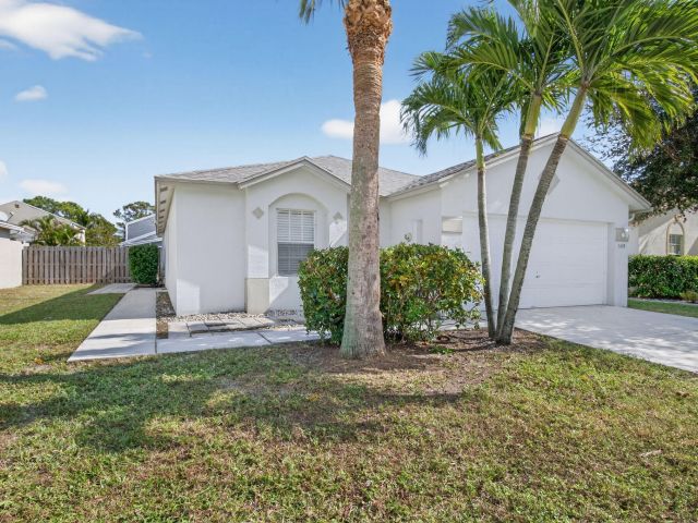 Home for sale at 1430 Red Apple Lane - photo 6815307