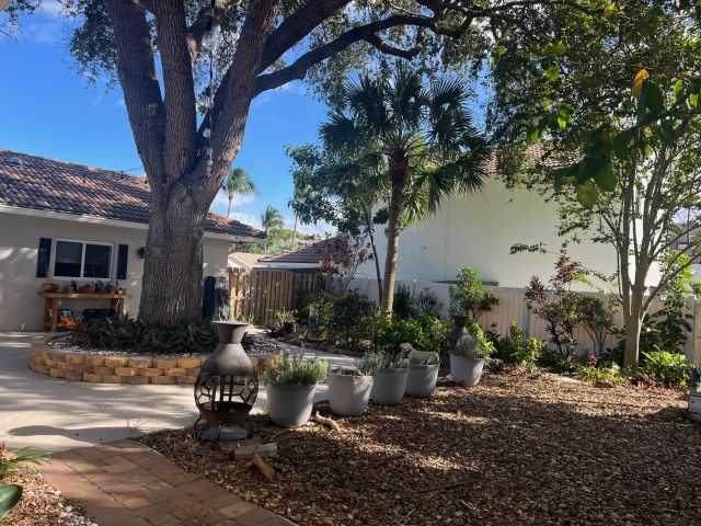 Home for sale at 7598 W Country Club Boulevard - photo 6814241