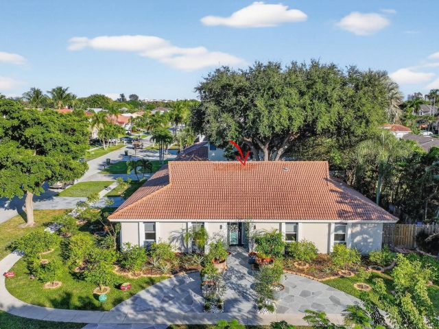 Home for sale at 7598 W Country Club Boulevard - photo 6814247