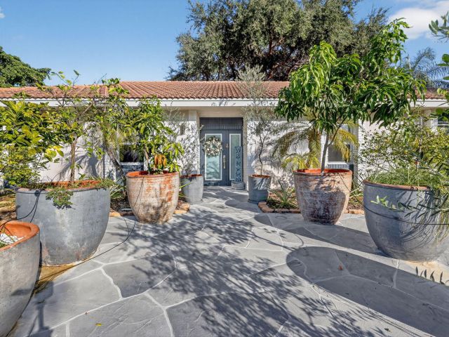 Home for sale at 7598 W Country Club Boulevard - photo 6814251