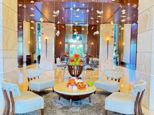 1-bedroom condo for rent in Aventura - 19501 W Country Club Dr PH-06 - MondialRealty