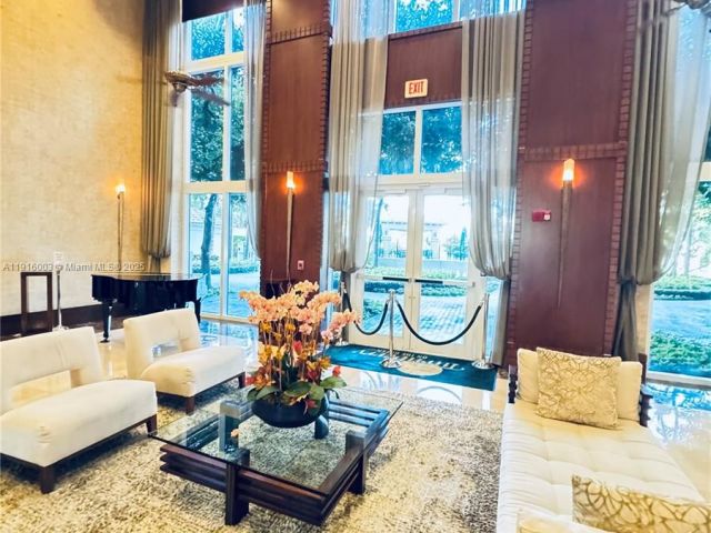 1-bedroom condo for rent in Aventura - 19501 W Country Club Dr PH-06 - MondialRealty