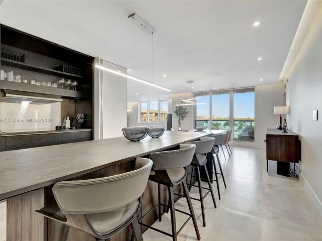 Apartment for rent  Unit #634 - photo 6801833