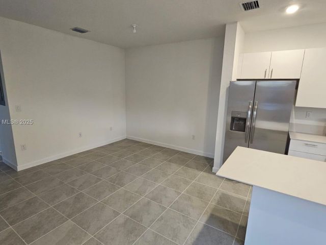 3-bedroom home for rent in Homestead - 2618 SE 27th Ct 2618 - MondialRealty