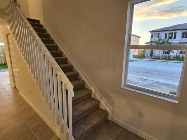 3-bedroom home for rent in Homestead - 2618 SE 27th Ct 2618 - MondialRealty