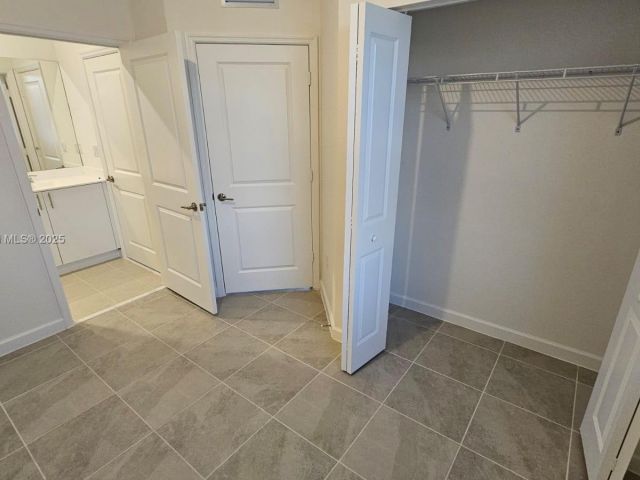 3-bedroom home for rent in Homestead - 2618 SE 27th Ct 2618 - MondialRealty